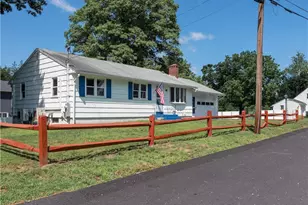 35 Williams St, Coventry, RI 02816 - Photo 8