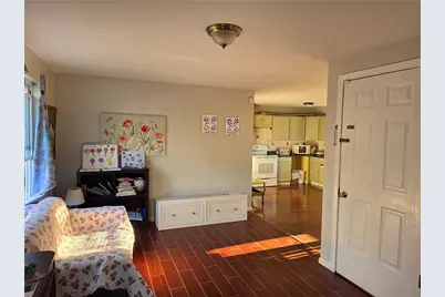 28 Benedict Street, Providence, RI 02907 - Photo 10