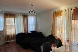28 Benedict St, Providence, RI 02907 - Photo 38