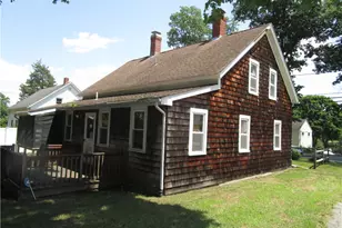 77 Main St, North Smithfield, RI 02876 - Photo 22