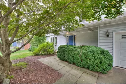 31 Edgewater Road, Narragansett, RI 02882 - Photo 8