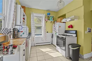 98 Andem St St, Providence, RI 02909 - Photo 8