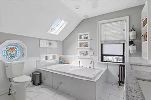 25 Hoppin Ave, East Providence, RI 02915 - Photo 14