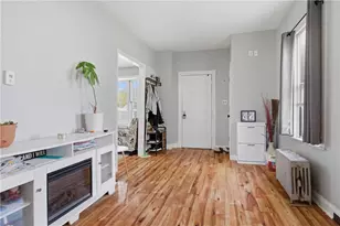 25 Hoppin Ave, East Providence, RI 02915 - Photo 8