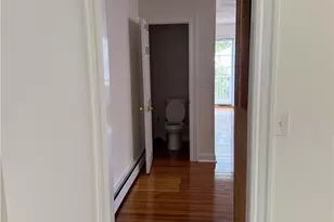 7 Whitwell Ave, Newport, RI 02840 - Photo 10