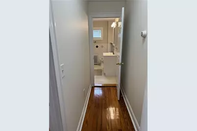 7 Whitwell Avenue, Newport, RI 02840 - Photo 12