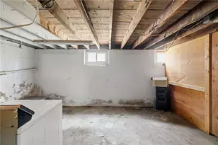 178 Coyle Ave, Pawtucket, RI 02861 - Photo 42