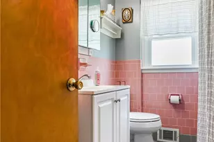 194 Vallette St, Cranston, RI 02920 - Photo 16