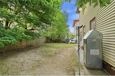 46 Ponagansett Avenue, Providence, RI 02909 - Photo 12