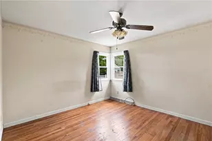 20 Wood Rd, Middletown, RI 02842 - Photo 16