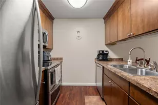 15 Higgins St, Smithfield, RI 02917 - Photo 8