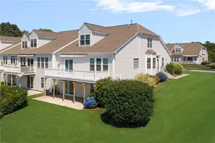 217 Rolling Hill Rd, Portsmouth, RI 02871 - Photo 44
