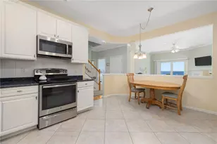 217 Rolling Hill Rd, Portsmouth, RI 02871 - Photo 8