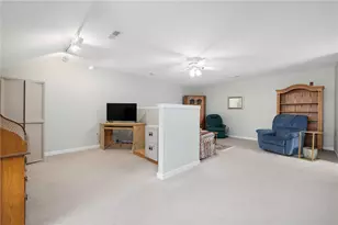 217 Rolling Hill Rd, Portsmouth, RI 02871 - Photo 34