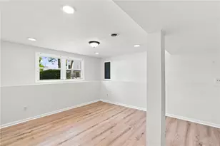 53 Buena Vista Ave, Warwick, RI 02889 - Photo 26