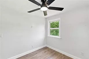 53 Buena Vista Ave, Warwick, RI 02889 - Photo 20