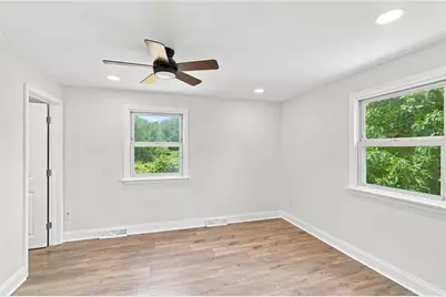 53 Buena Vista Avenue, Warwick, RI 02889 - Photo 12