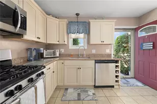 200 Cannon St, Cranston, RI 02920 - Photo 10
