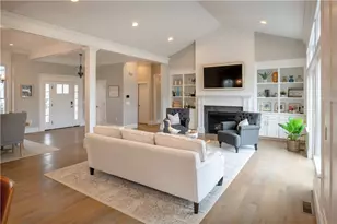 2400 Division Rd, East Greenwich, RI 02818 - Photo 4
