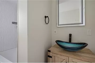 13 Suffolk Street, Providence, RI 02908 - Photo 16