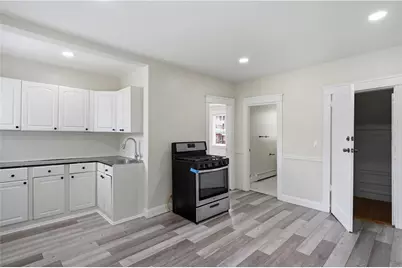13 Suffolk Street, Providence, RI 02908 - Photo 10