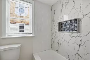 13 Suffolk St, Providence, RI 02908 - Photo 26