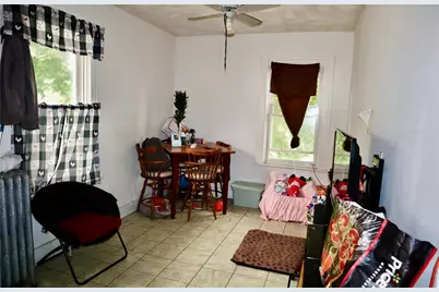 17 Tyndall Avenue, Providence, RI 02908 - Photo 4
