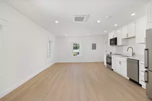 06 Melrose St, East Greenwich, RI 02818 - Photo 8