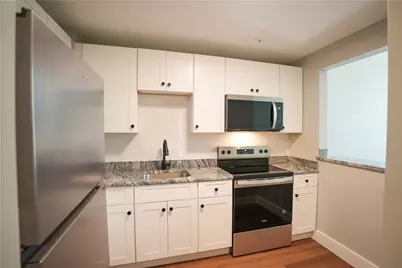 366 Main Street #105, Warren, RI 02885 - Photo 2