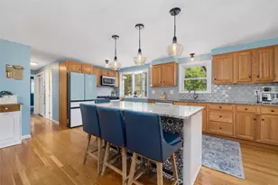 209 Dahlia Dr, North Kingstown, RI 02852 - Photo 10