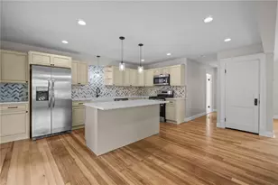 60 Highland Ave, Cumberland, RI 02864 - Photo 4