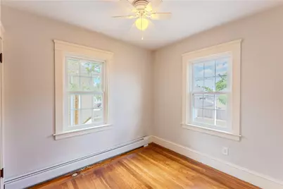 27 Willis Street, Cranston, RI 02910 - Photo 10