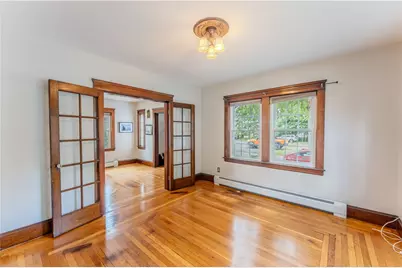 27 Willis Street, Cranston, RI 02910 - Photo 4