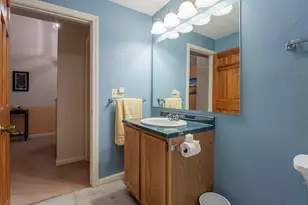 703 Brookhaven Ln, Woonsocket, RI 02895 - Photo 8