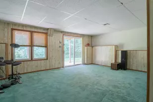 703 Brookhaven Ln, Woonsocket, RI 02895 - Photo 16