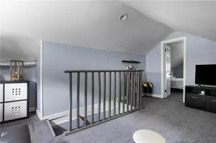 15 Mathewson St, Johnston, RI 02919 - Photo 8