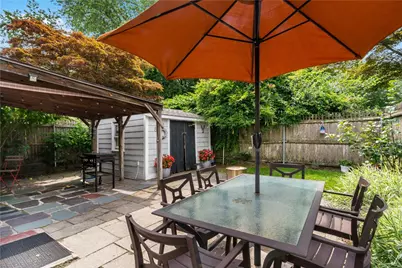 8 Lincoln Avenue, Bristol, RI 02809 - Photo 30