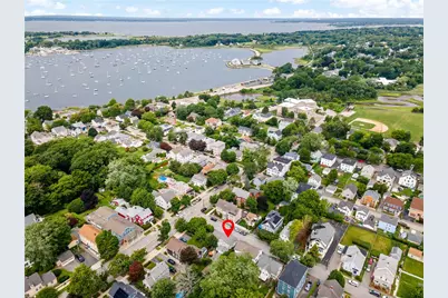 8 Lincoln Avenue, Bristol, RI 02809 - Photo 16