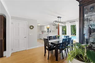 187 Love Ln, Warwick, RI 02886 - Photo 10