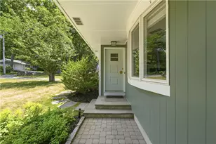 187 Love Ln, Warwick, RI 02886 - Photo 2