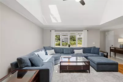 187 Love Lane, Warwick, RI 02886 - Photo 4