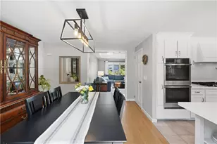 187 Love Ln, Warwick, RI 02886 - Photo 6