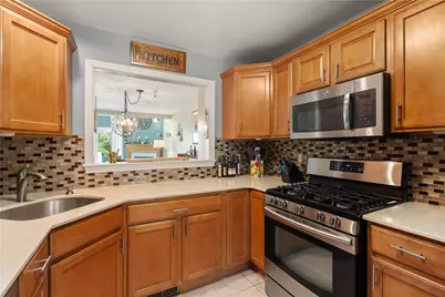 80 Fisher Road #97, Cumberland, RI 02864 - Photo 4