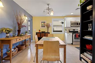 65 Marion Ave S, Cranston, RI 02905 - Photo 12