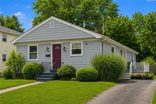 65 Marion Ave S, Cranston, RI 02905 - Photo 2