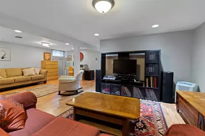 65 Marion Avenue S, Cranston, RI 02905 - Photo 36