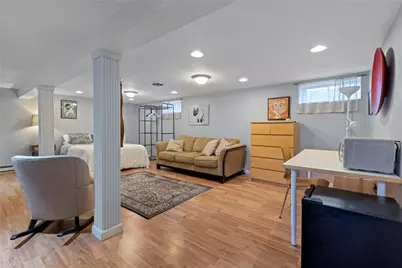 65 Marion Avenue S, Cranston, RI 02905 - Photo 32