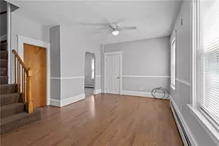 9 Gardner Ave, Cranston, RI 02910 - Photo 10