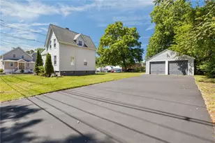 9 Gardner Ave, Cranston, RI 02910 - Photo 38