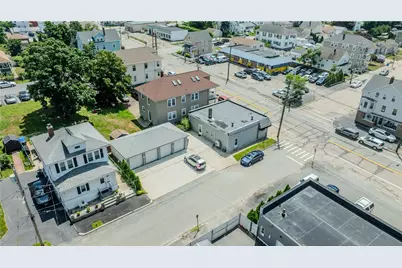 492 Warren Avenue, East Providence, RI 02914 - Photo 6